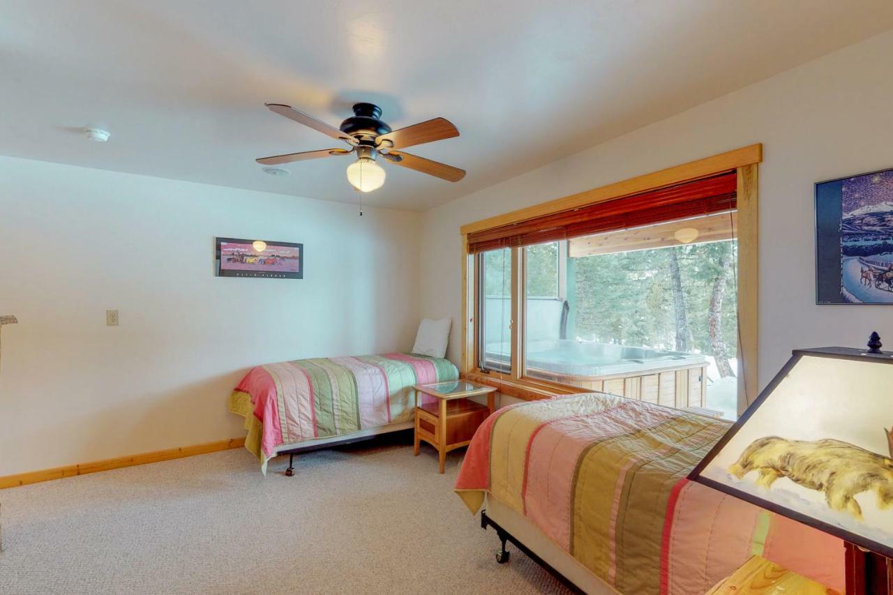 Antler Ridge Villa Big Sky Exterior photo